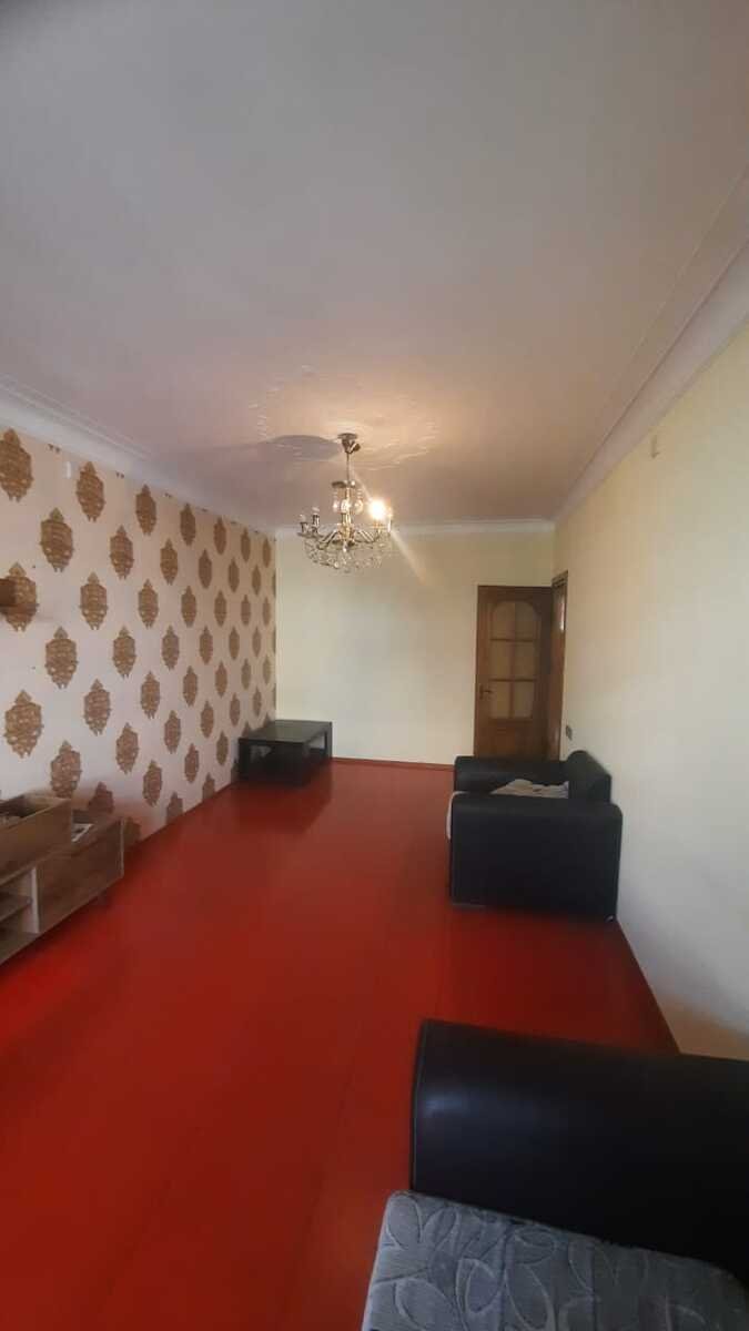 Kirayə verilir 3 otaqlı köhnə tikili, 85 m², Azadlıq Prospekti m.-5