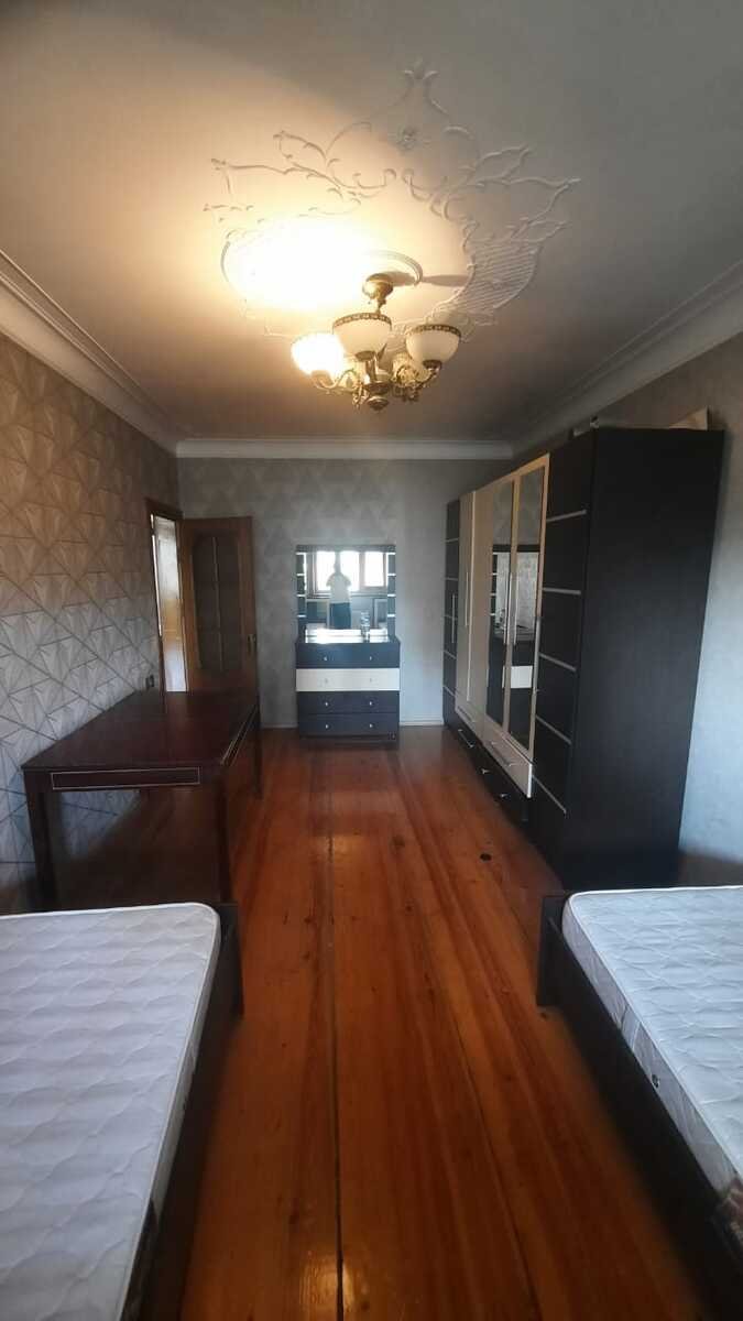 Kirayə verilir 3 otaqlı köhnə tikili, 85 m², Azadlıq Prospekti m.-7