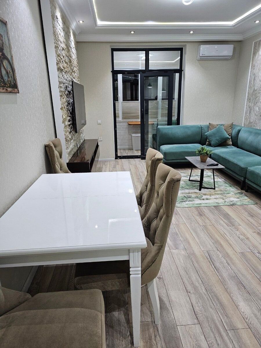 Kirayə verilir 2 otaqlı köhnə tikili, 50 m², Sahil m.-14