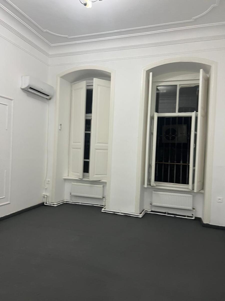 Kirayə verilir 4 otaqlı köhnə tikili, 125 m², Sahil m.-4
