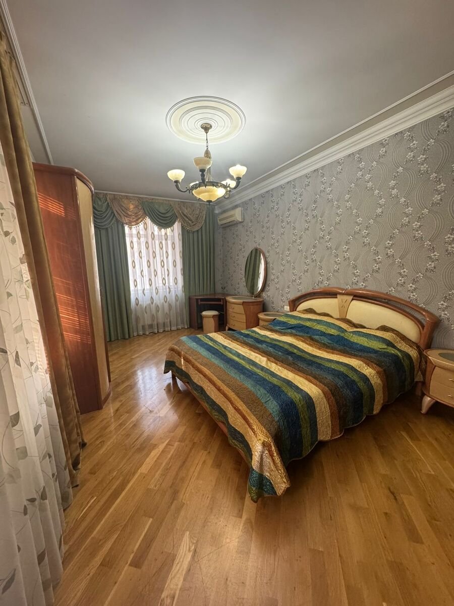 Kirayə verilir 3 otaqlı yeni tikili, 160 m², Nərimanov-1