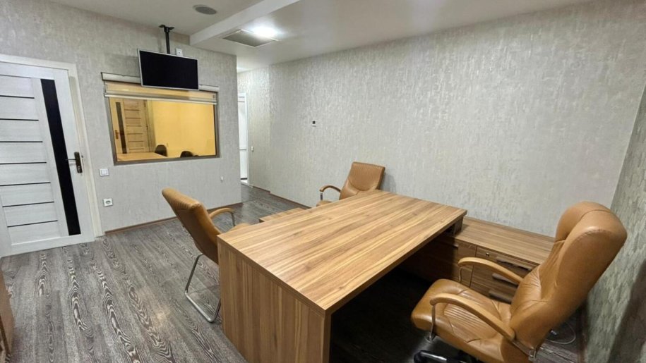 160 m<sup>2</sup> ofis icarəyə verilir, Xətai m.-9