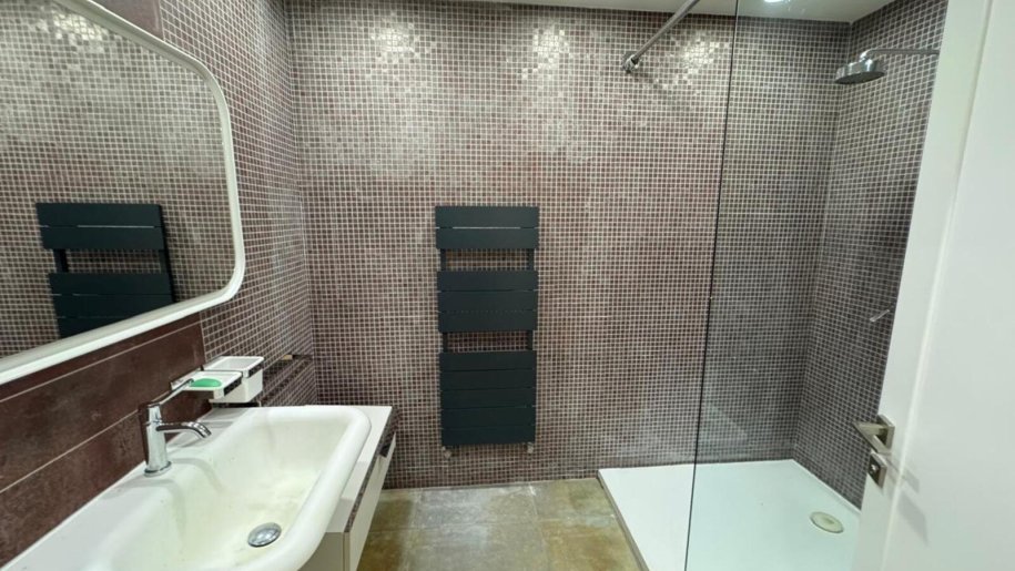 Kirayə verilir 4 otaqlı yeni tikili, 325 m², İçərişəhər m.-11