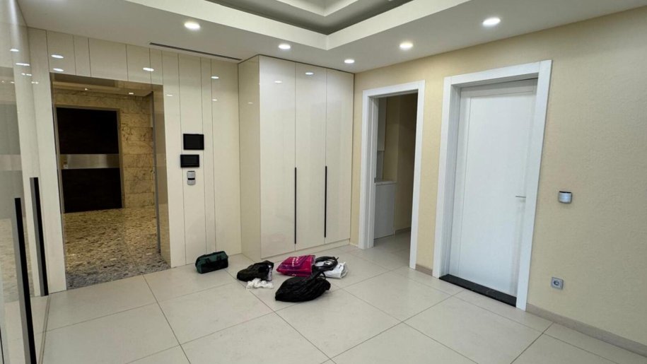 Kirayə verilir 4 otaqlı yeni tikili, 325 m², İçərişəhər m.-21