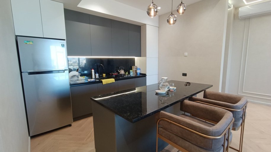 Kirayə verilir 2 otaqlı yeni tikili, 101 m², İçərişəhər m.-8