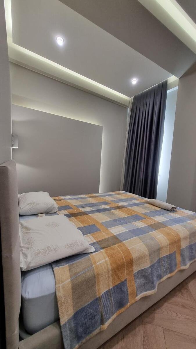 Kirayə verilir 2 otaqlı yeni tikili, 101 m², İçərişəhər m.-18