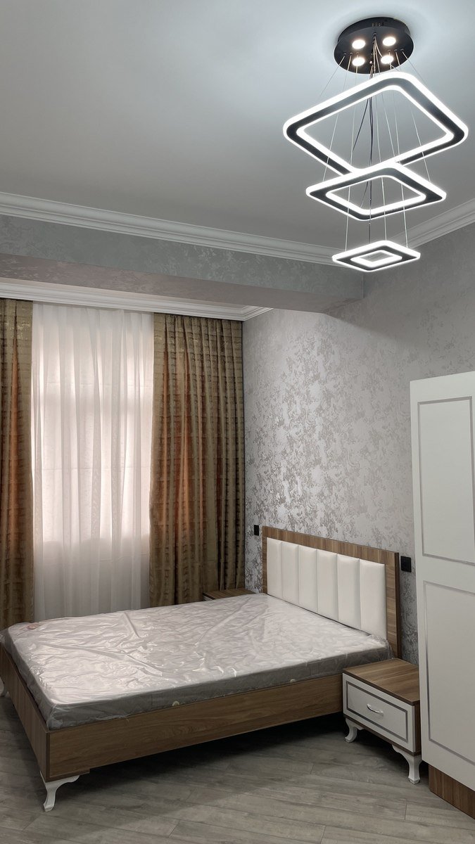 Kirayə verilir 2 otaqlı yeni tikili, 87 m², Neftçilər m.-4