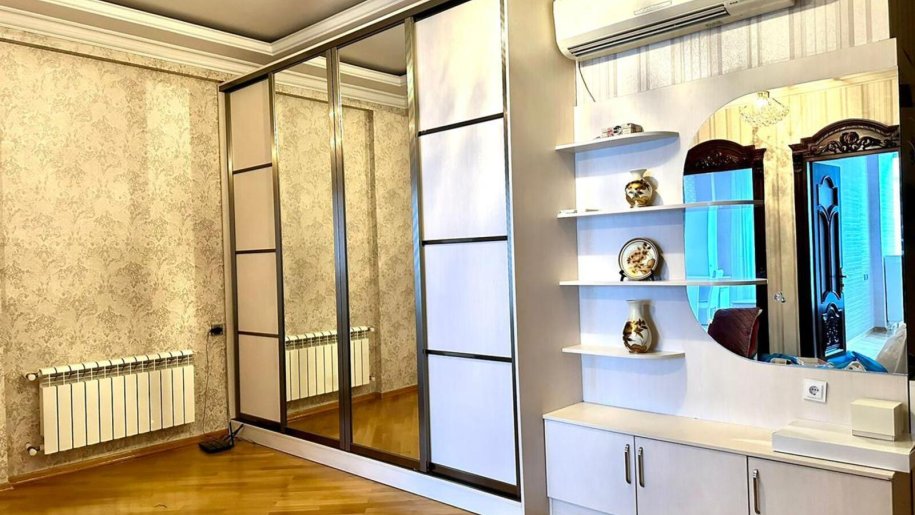 Kirayə verilir 3 otaqlı yeni tikili, 140 m², Sahil m.-4