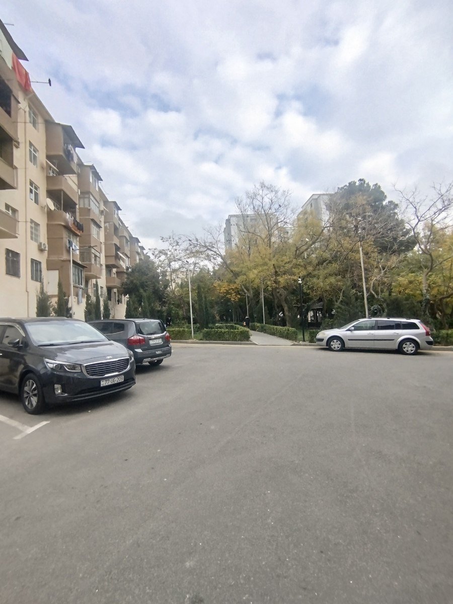 Satılır 1 otaqlı köhnə tikili, 35 m², Həzi Aslanov m.-3