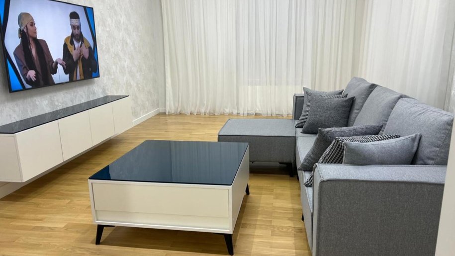 Kirayə verilir 3 otaqlı köhnə tikili, 95 m², Sahil m.-3