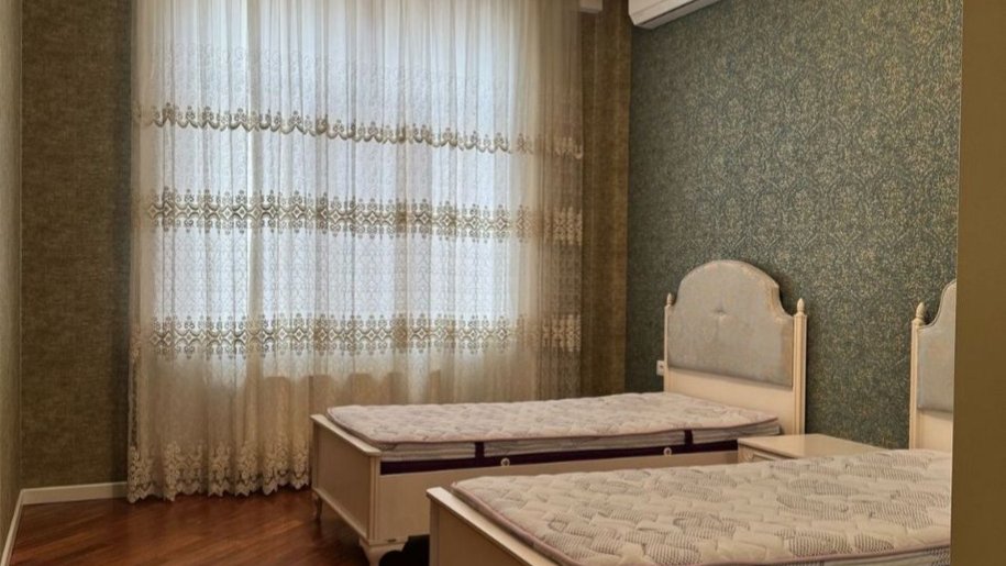 Kirayə verilir 4 otaqlı yeni tikili, 180 m², Nizami m.-11