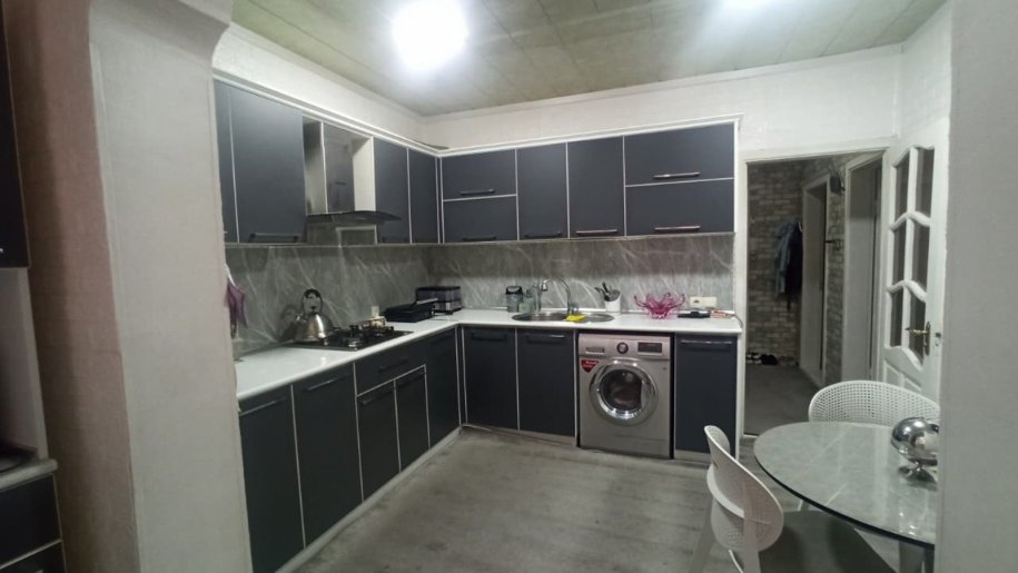 Satılır 3 otaqlı köhnə tikili, 80 m², Nəsimi m.-4