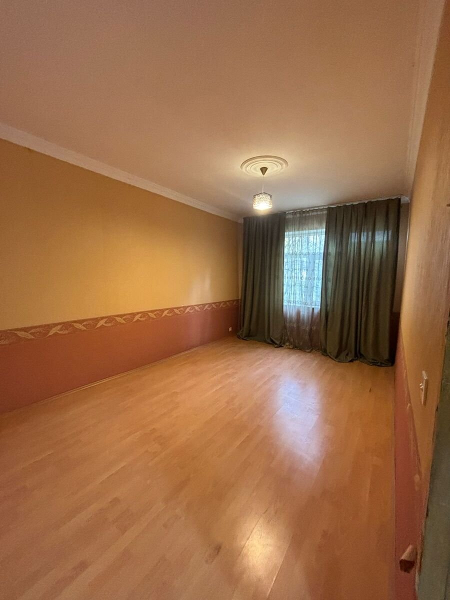Satılır 3 otaqlı köhnə tikili, 75 m², Memar Əcəmi m.-3