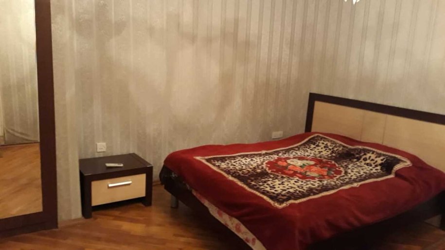 Kirayə verilir 3 otaqlı köhnə tikili, 80 m², Nəriman Nərimanov m.-6