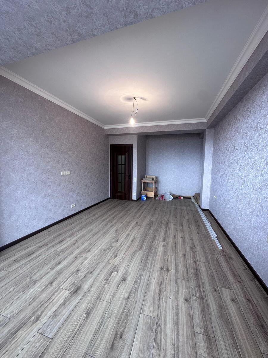 Satılır 4 otaqlı yeni tikili, 156 m², İnşaatçılar m.-6