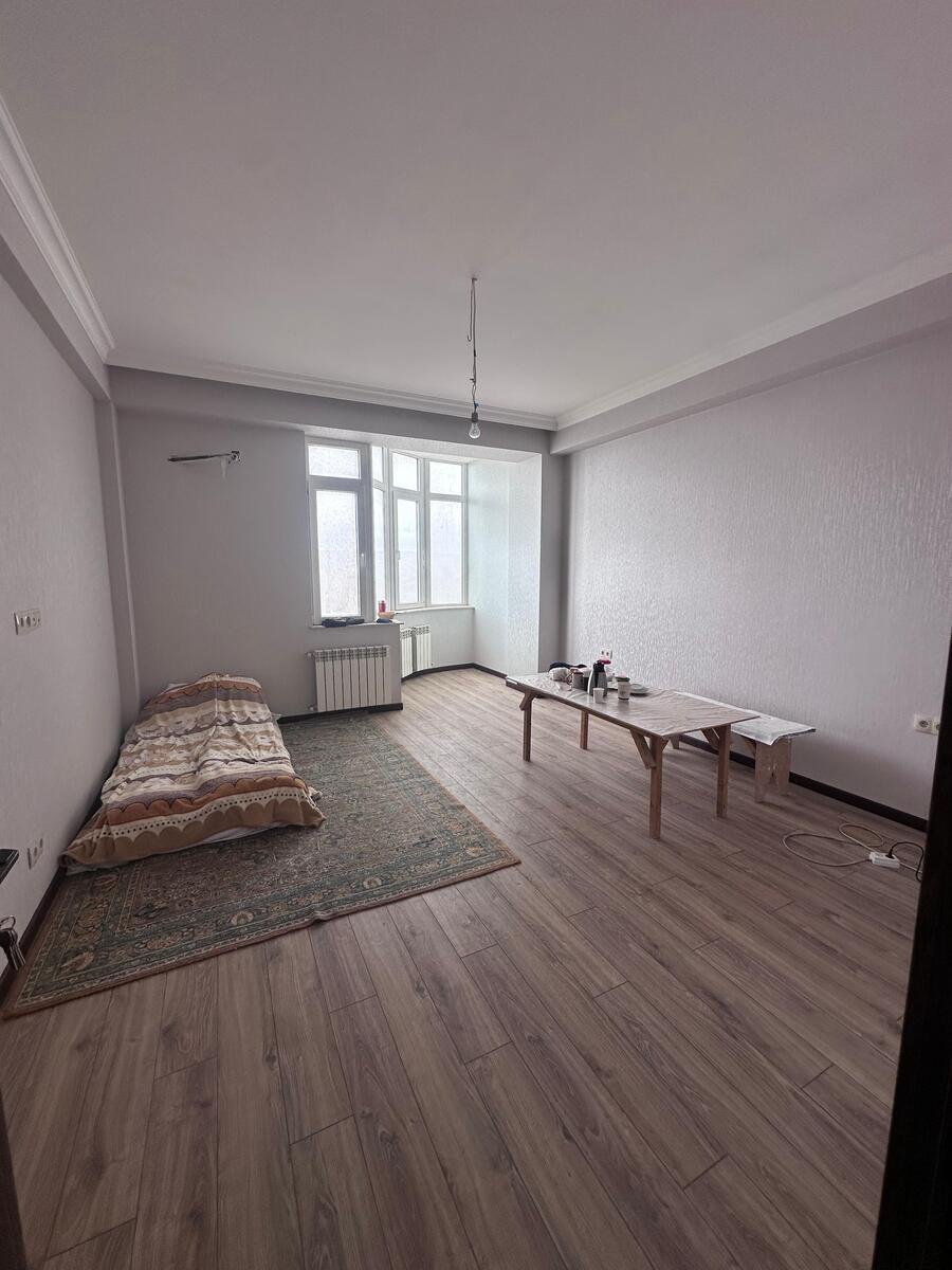 Satılır 4 otaqlı yeni tikili, 156 m², İnşaatçılar m.-9