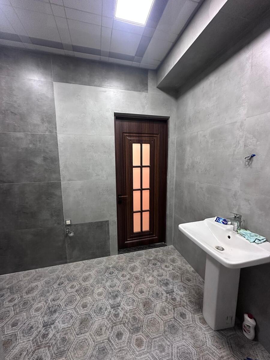 Satılır 4 otaqlı yeni tikili, 156 m², İnşaatçılar m.-18