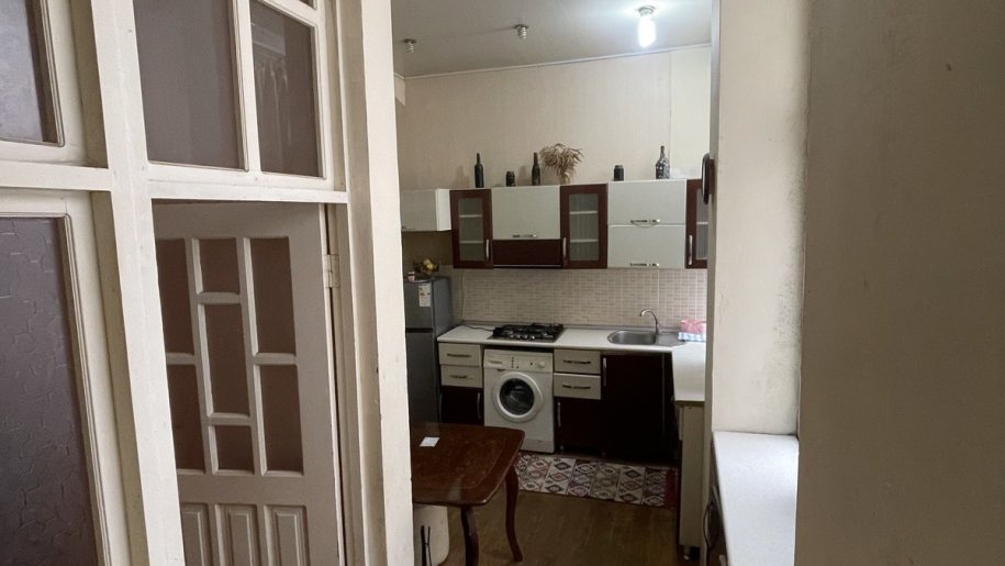 Satılır 2 otaqlı köhnə tikili, 42 m², Sahil m.-10