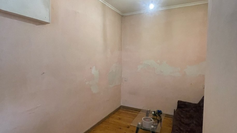 Satılır 2 otaqlı köhnə tikili, 42 m², Sahil m.-11