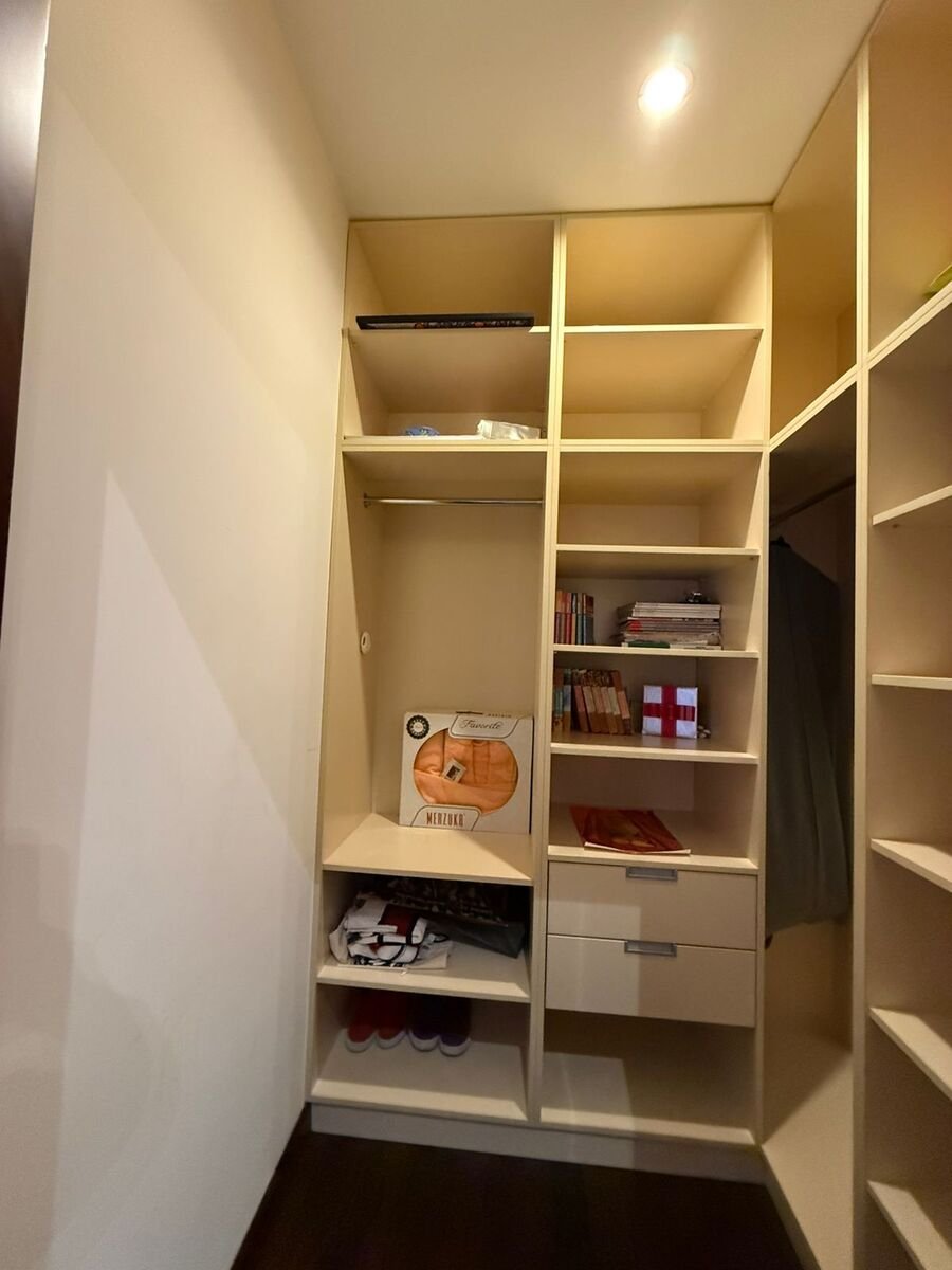 Satılır 4 otaqlı yeni tikili, 210 m², 28 May m.-11