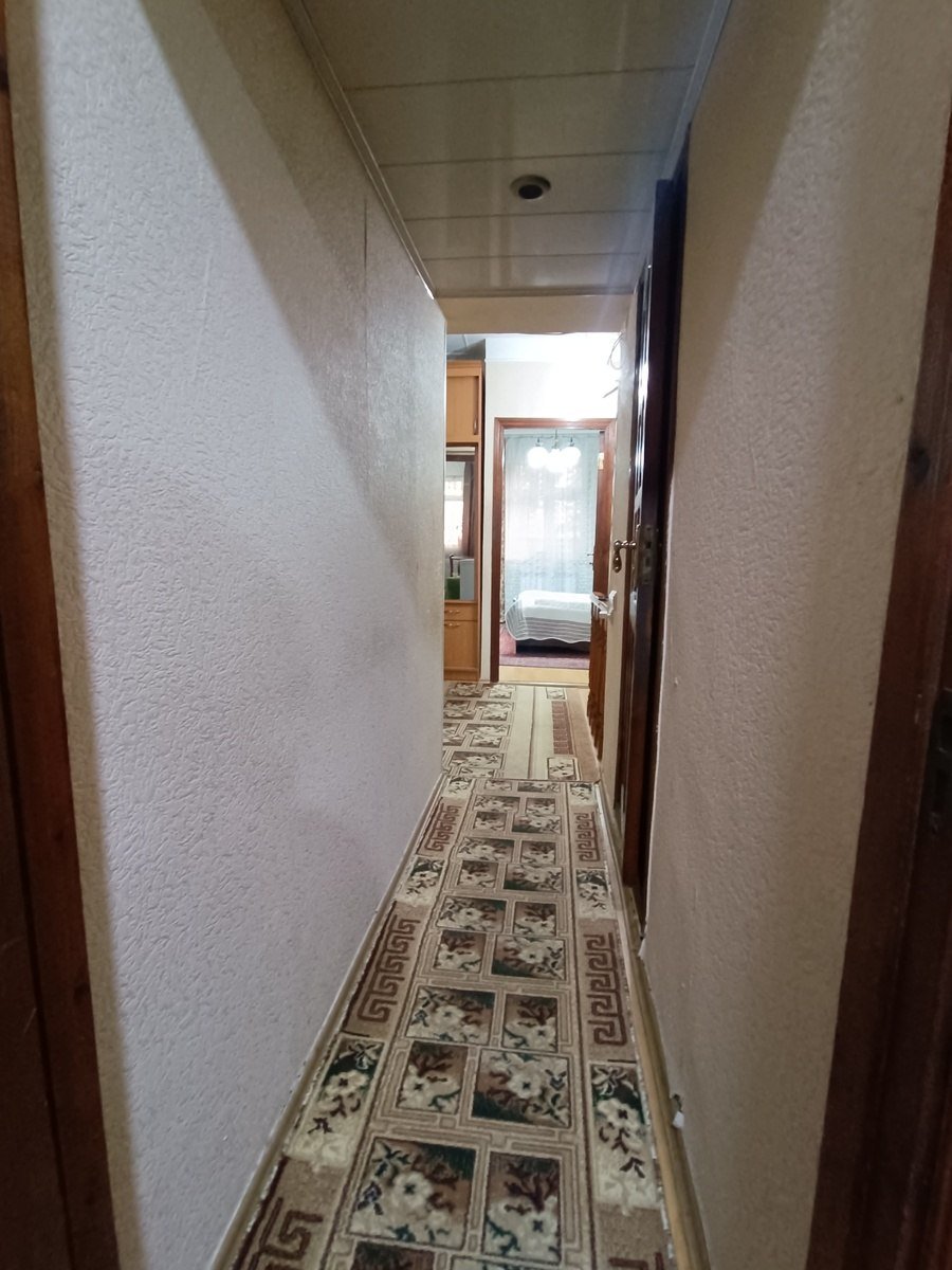 Satılır 4 otaqlı köhnə tikili, 90 m², Qara Qarayev m.-23