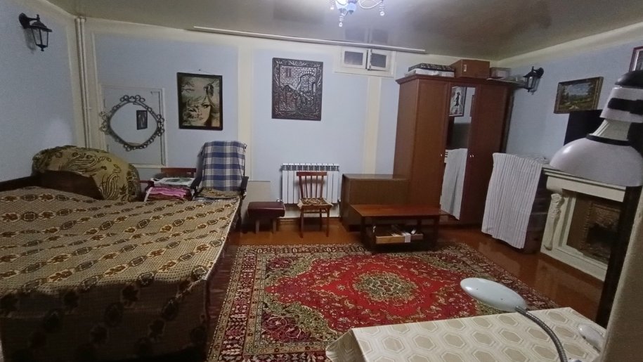 Satılır 4 otaqlı köhnə tikili, 90 m², Qara Qarayev m.-28