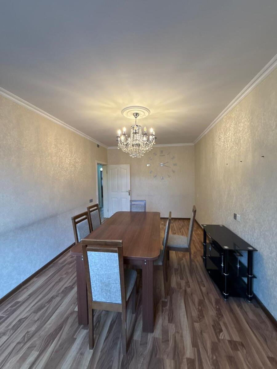 Satılır 3 otaqlı köhnə tikili, 90 m², 20 Yanvar m.-2