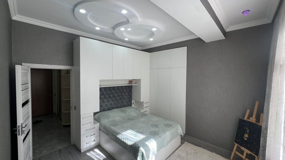 Kirayə verilir 3 otaqlı yeni tikili, 85 m², Gənclik m.-7