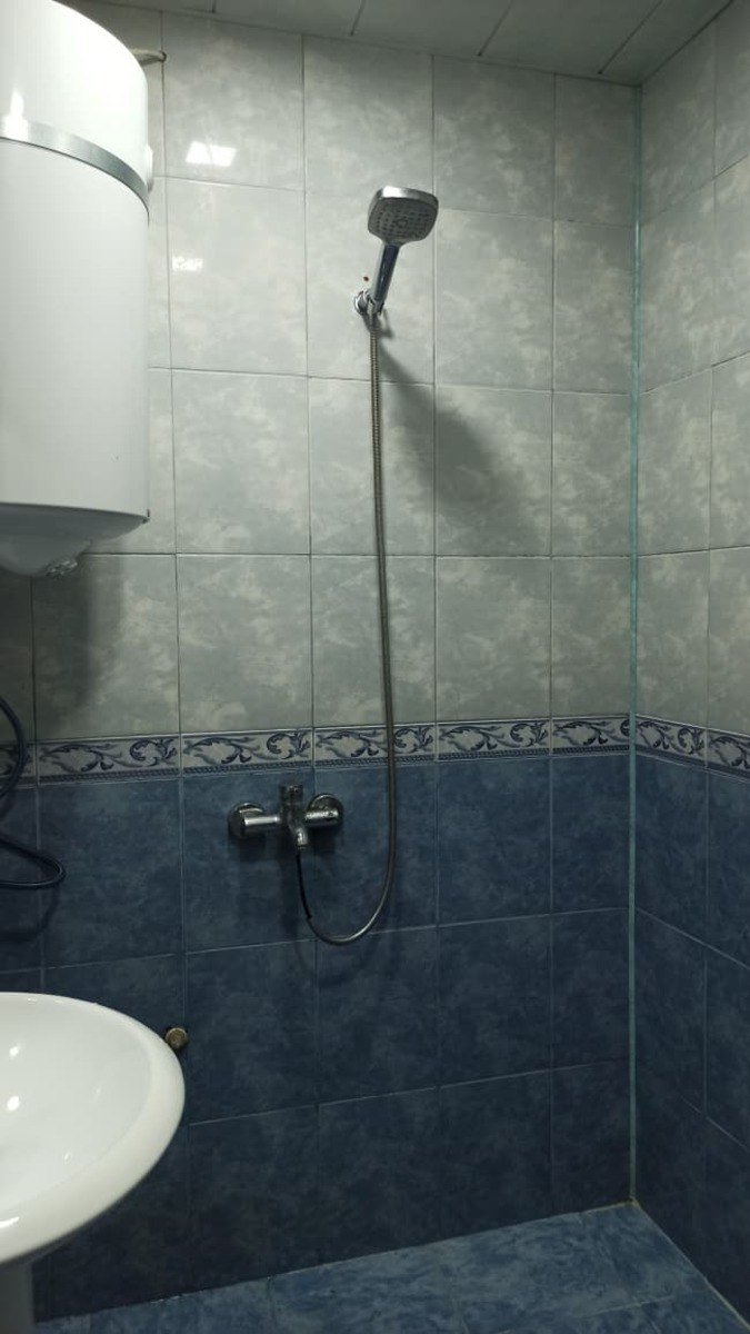 Satılır 3 otaqlı köhnə tikili, 75 m², Nəsimi m.-7