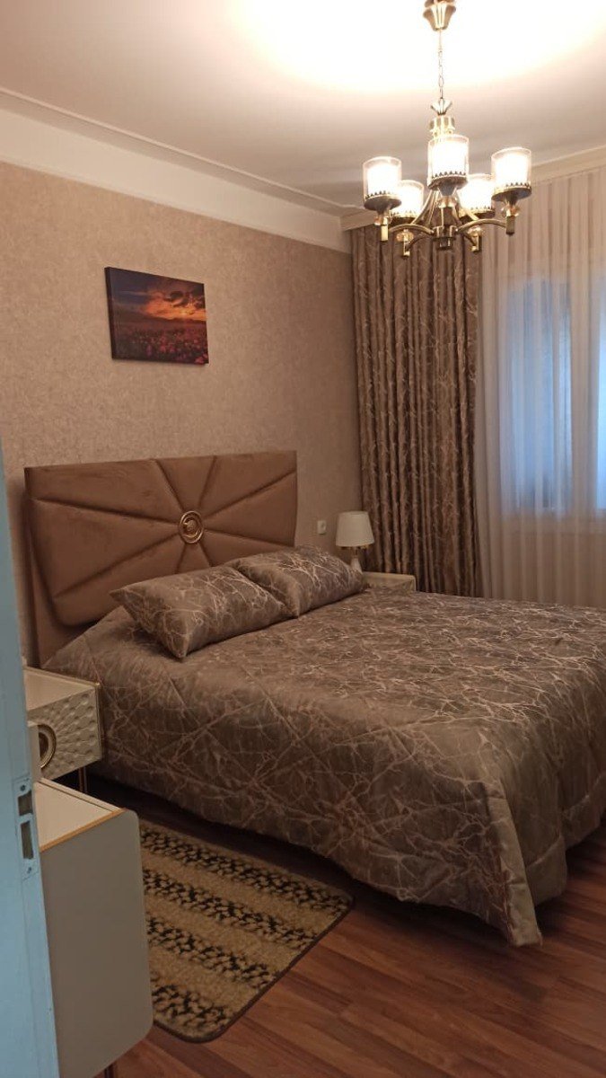 Satılır 3 otaqlı köhnə tikili, 75 m², Nəsimi m.-23