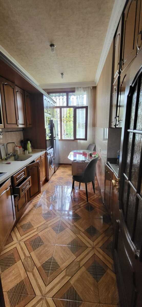 Kirayə verilir 2 otaqlı köhnə tikili, 80 m², 28 May m.-4