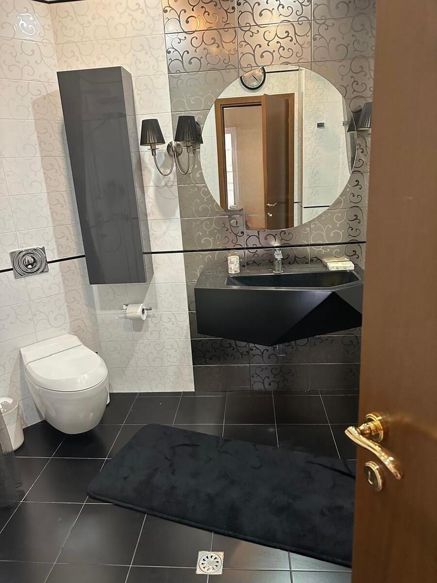 Satılır 5 otaqlı yeni tikili, 390 m², 28 May m.-15