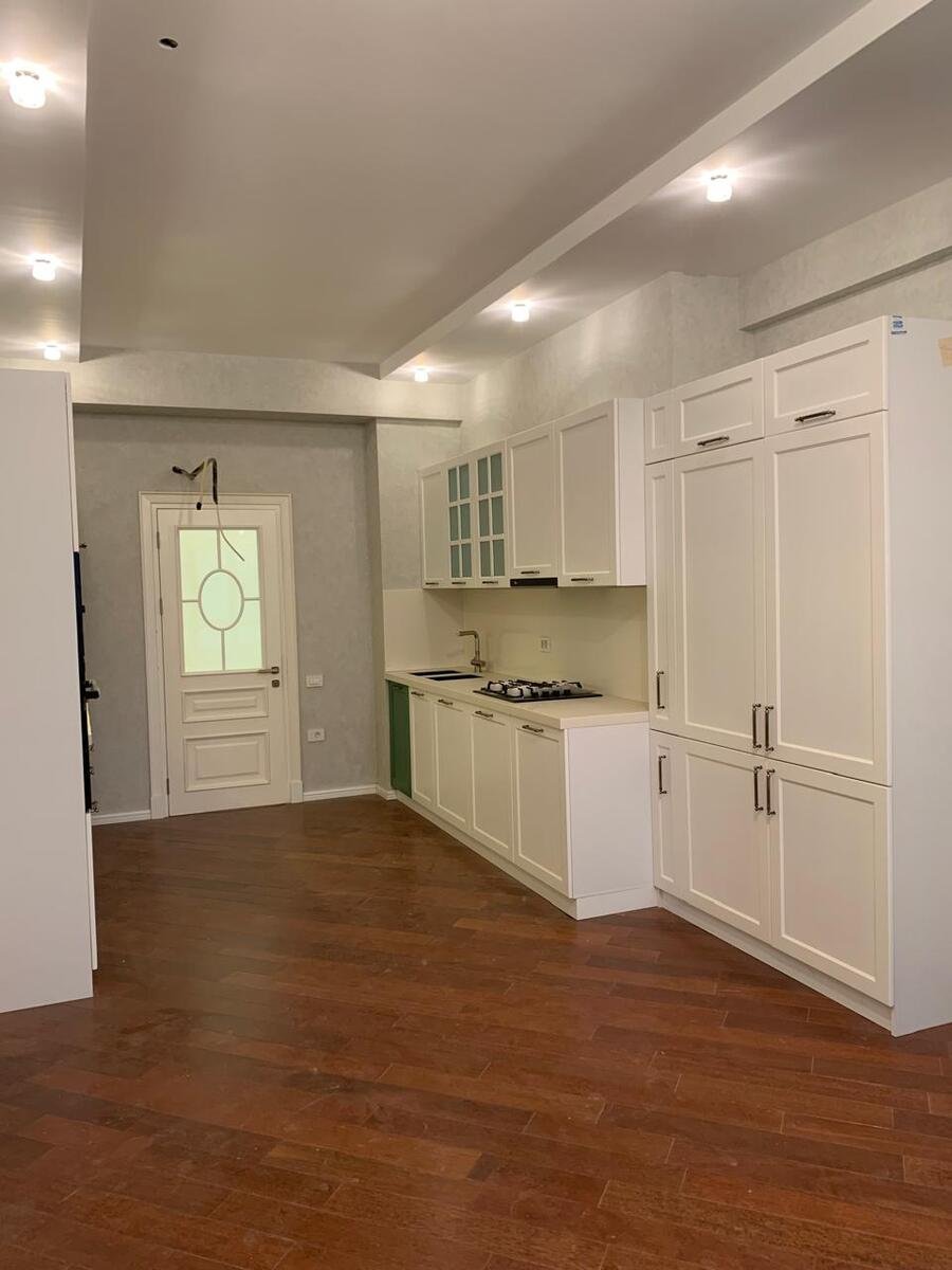 Kirayə verilir 3 otaqlı yeni tikili, 168 m², Elmlər Akademiyası m.-14