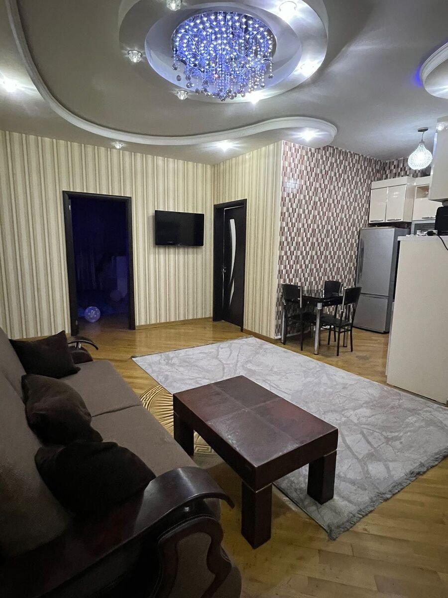 Satılır 3 otaqlı yeni tikili, 100 m², 8 noyabr-3