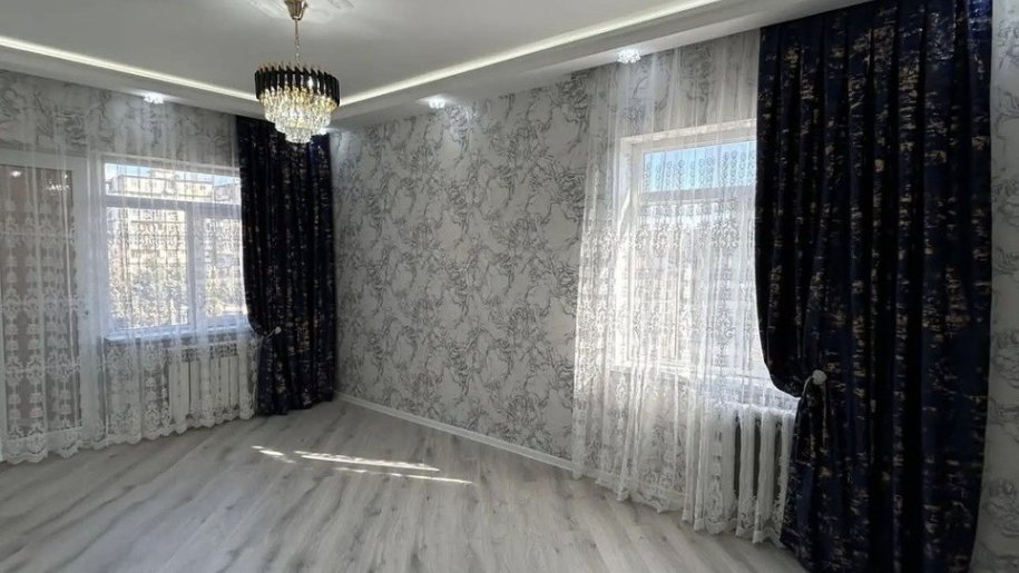 Satılır 2 otaqlı köhnə tikili, 55 m², Memar Əcəmi m.-1