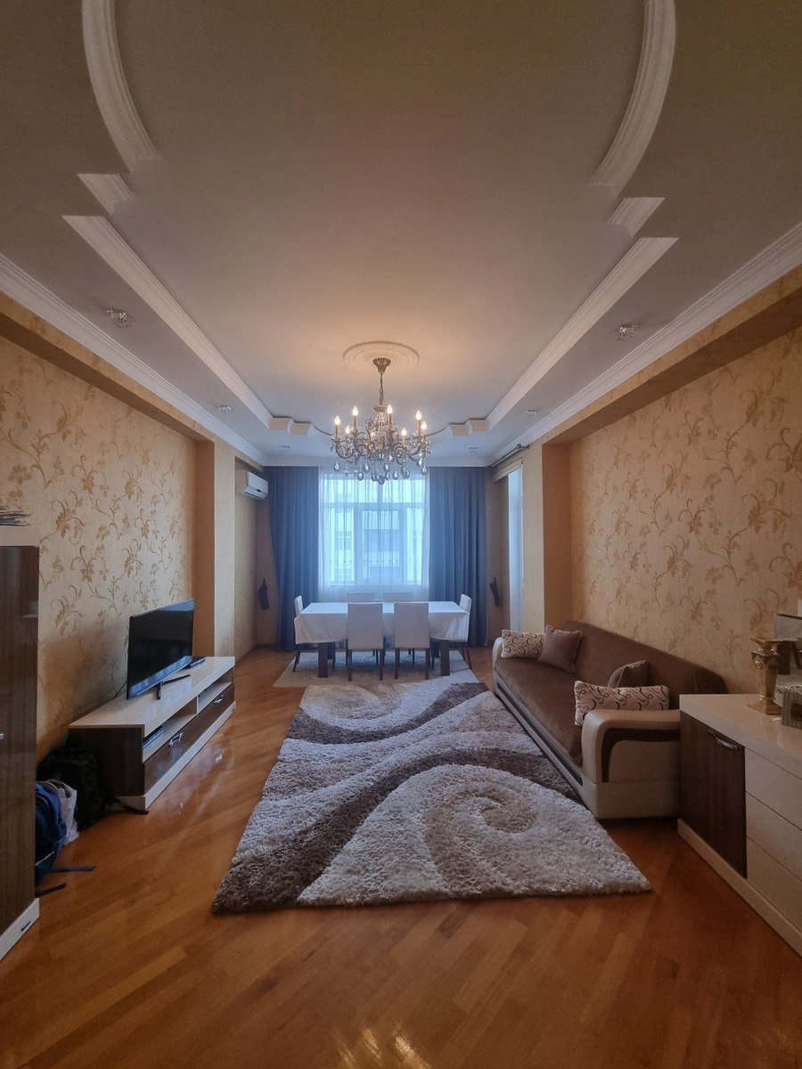 Satılır 3 otaqlı yeni tikili, 142 m², 20 Yanvar m.-3