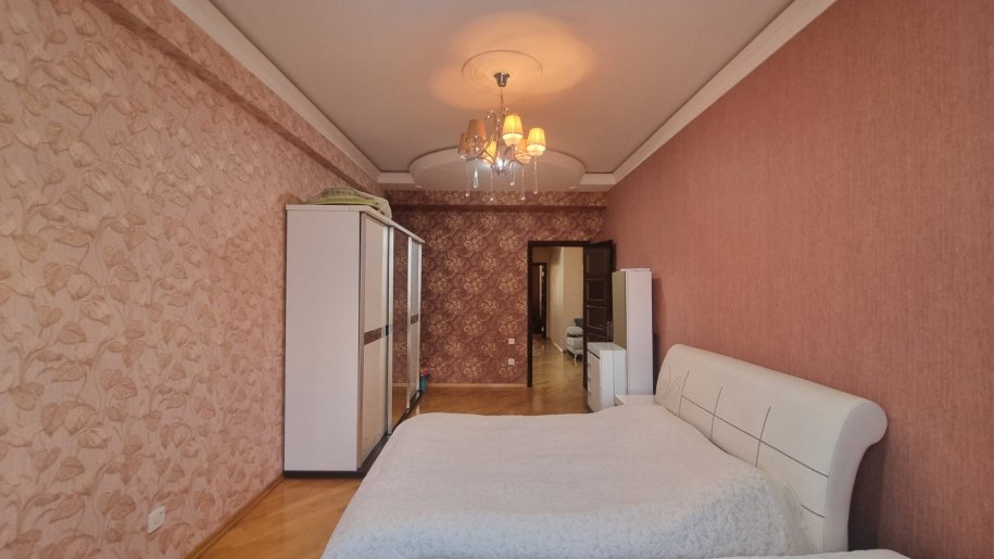 Satılır 3 otaqlı yeni tikili, 142 m², 20 Yanvar m.-14