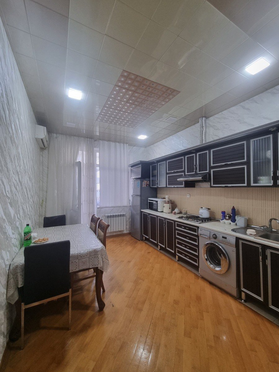 Satılır 3 otaqlı yeni tikili, 142 m², 20 Yanvar m.-18