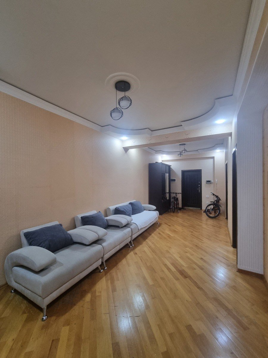 Satılır 3 otaqlı yeni tikili, 142 m², 20 Yanvar m.-24