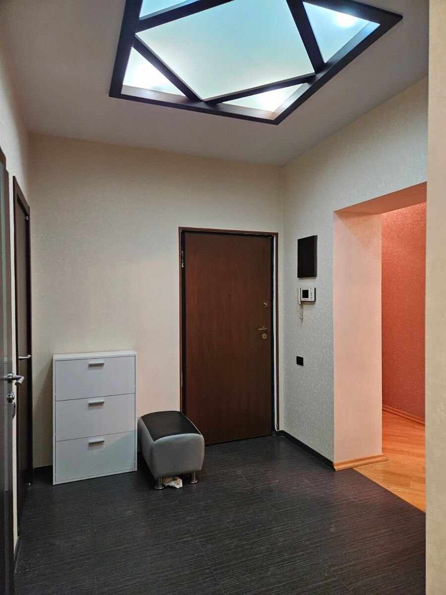 Kirayə verilir 4 otaqlı köhnə tikili, 165 m², Səbail-5