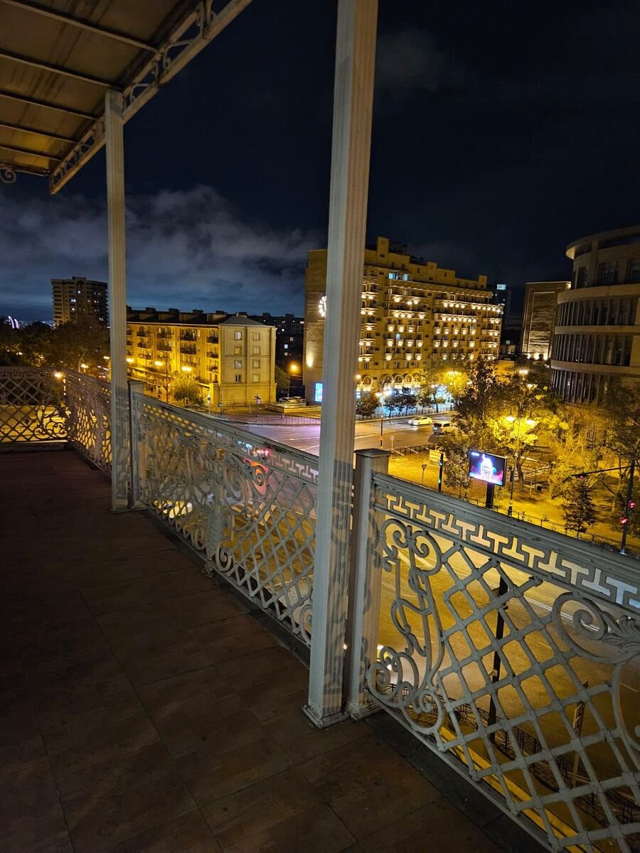 Kirayə verilir 4 otaqlı köhnə tikili, 165 m², Səbail-13