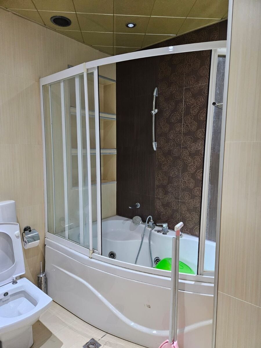 Kirayə verilir 4 otaqlı köhnə tikili, 165 m², Səbail-15