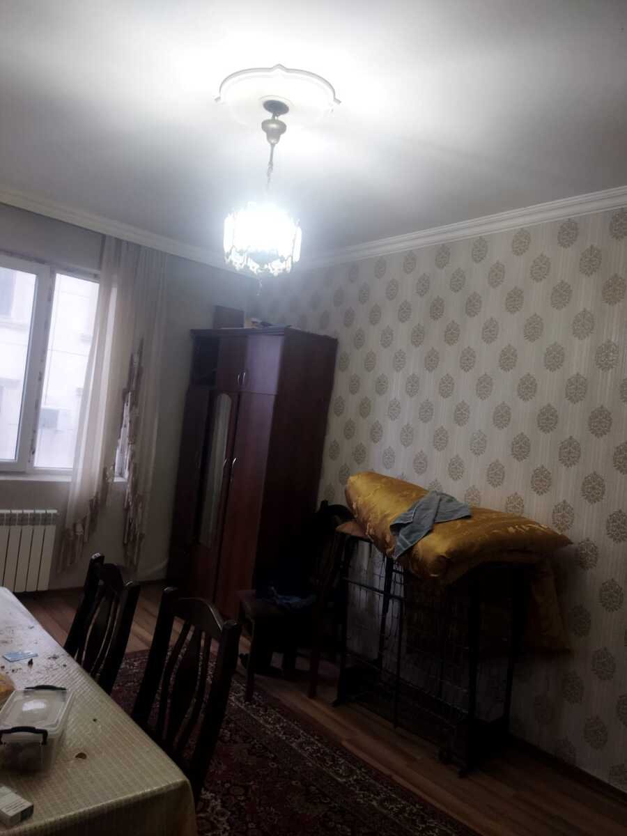 Kirayə verilir 2 otaqlı köhnə tikili, 35 m², Memar Əcəmi m.-2
