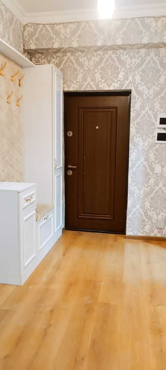 Kirayə verilir 2 otaqlı yeni tikili, 80 m², İnşaatçılar m.-7