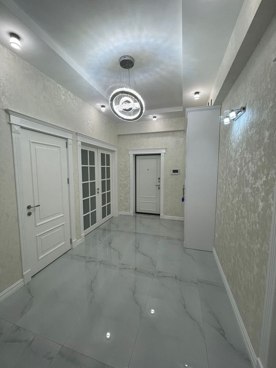 Satılır 3 otaqlı yeni tikili, 131 m², Nəsimi-4