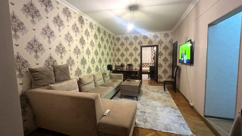 Satılır 2 otaqlı köhnə tikili, 50 m², 7-ci mikrorayon-3