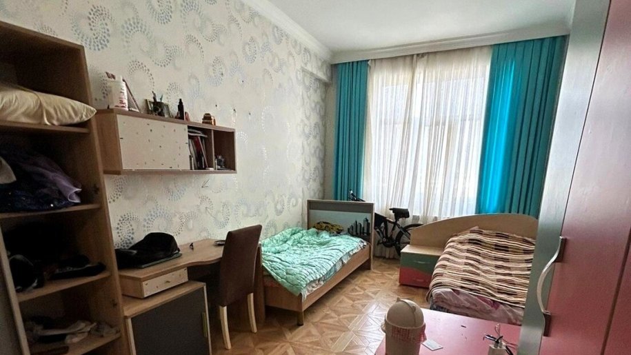 Satılır 3 otaqlı yeni tikili, 122 m², Qara Qarayev m.-8