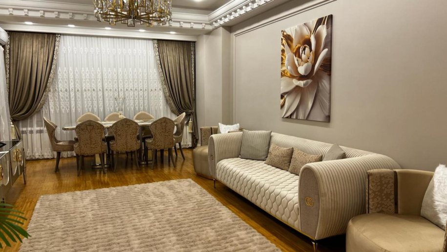 Kirayə verilir 4 otaqlı yeni tikili, 180 m², Nəsimi-3