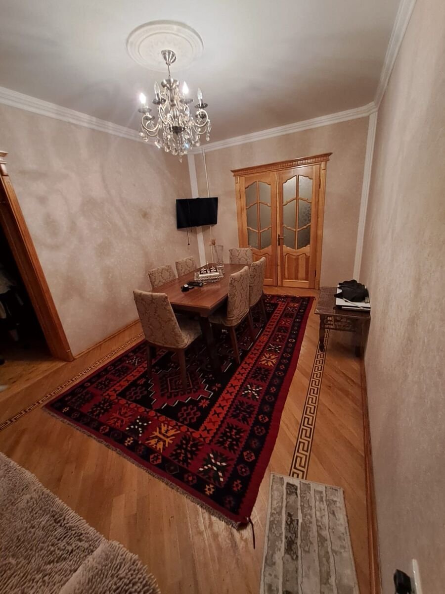 Satılır 3 otaqlı köhnə tikili, 60 m², Xalqlar dostluğu m.-1