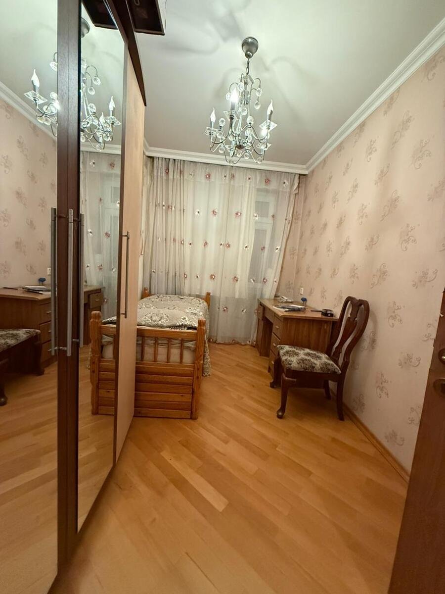 Satılır 3 otaqlı köhnə tikili, 70 m², Neftçilər m.-7